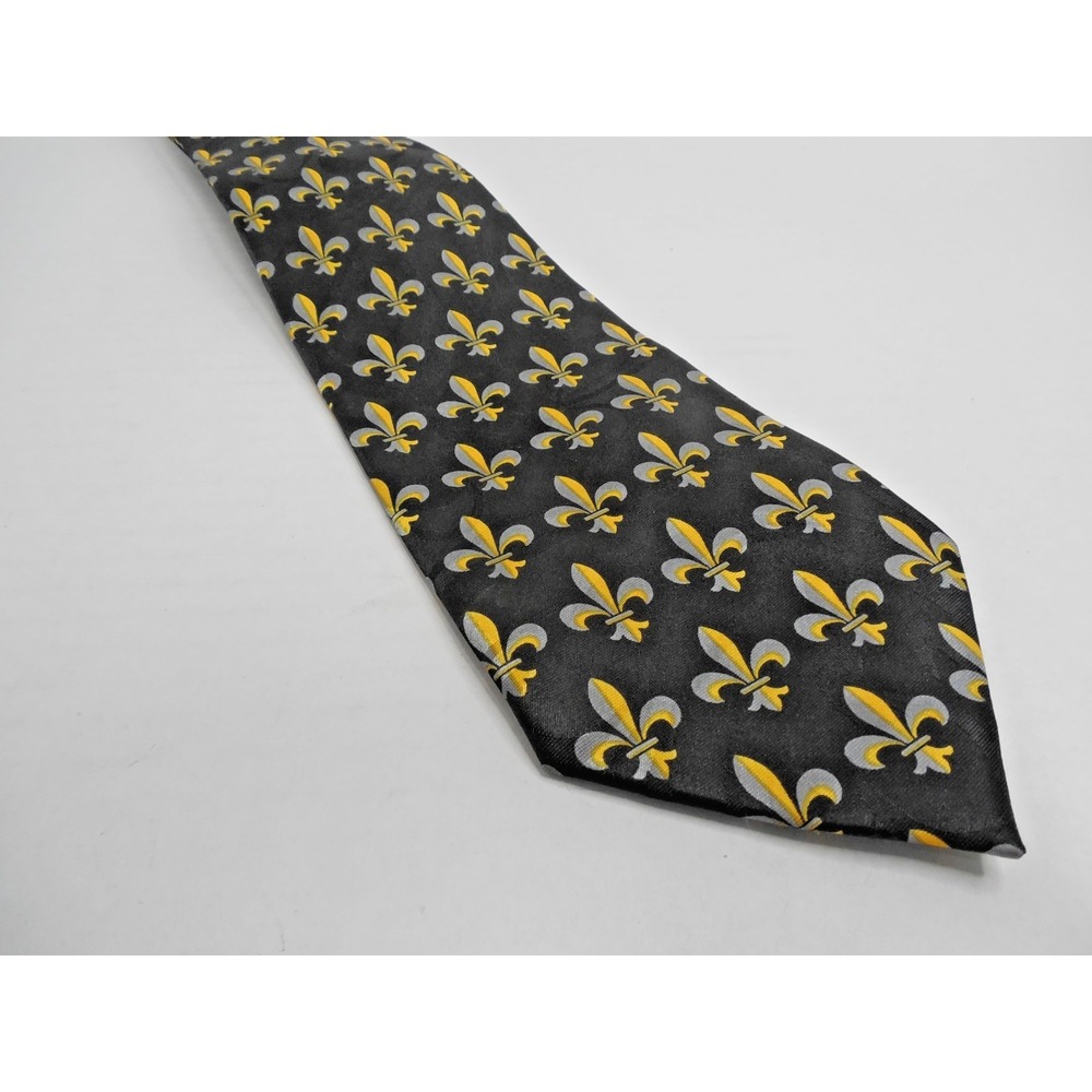 Steven Harris Tie Fleur de Lis Novelty Hand Made Polyester  59" x 3.50"